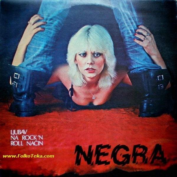 Negra 1982 a
